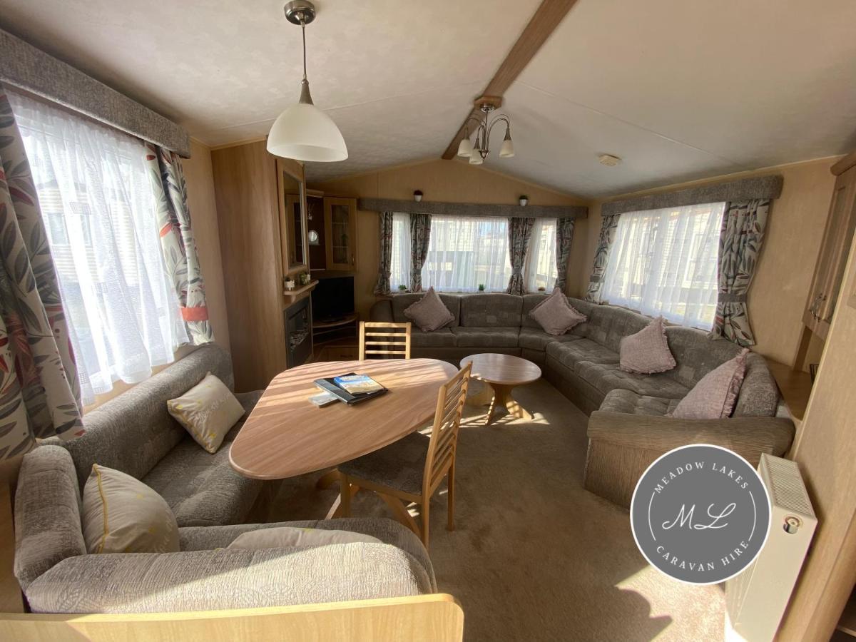 Coral Beach - Row 73 Van 2, Central Heating, Wifi, Bed Linen - Meadow Lakes Caravan & Lodge Hire Ingoldmells Exteriör bild